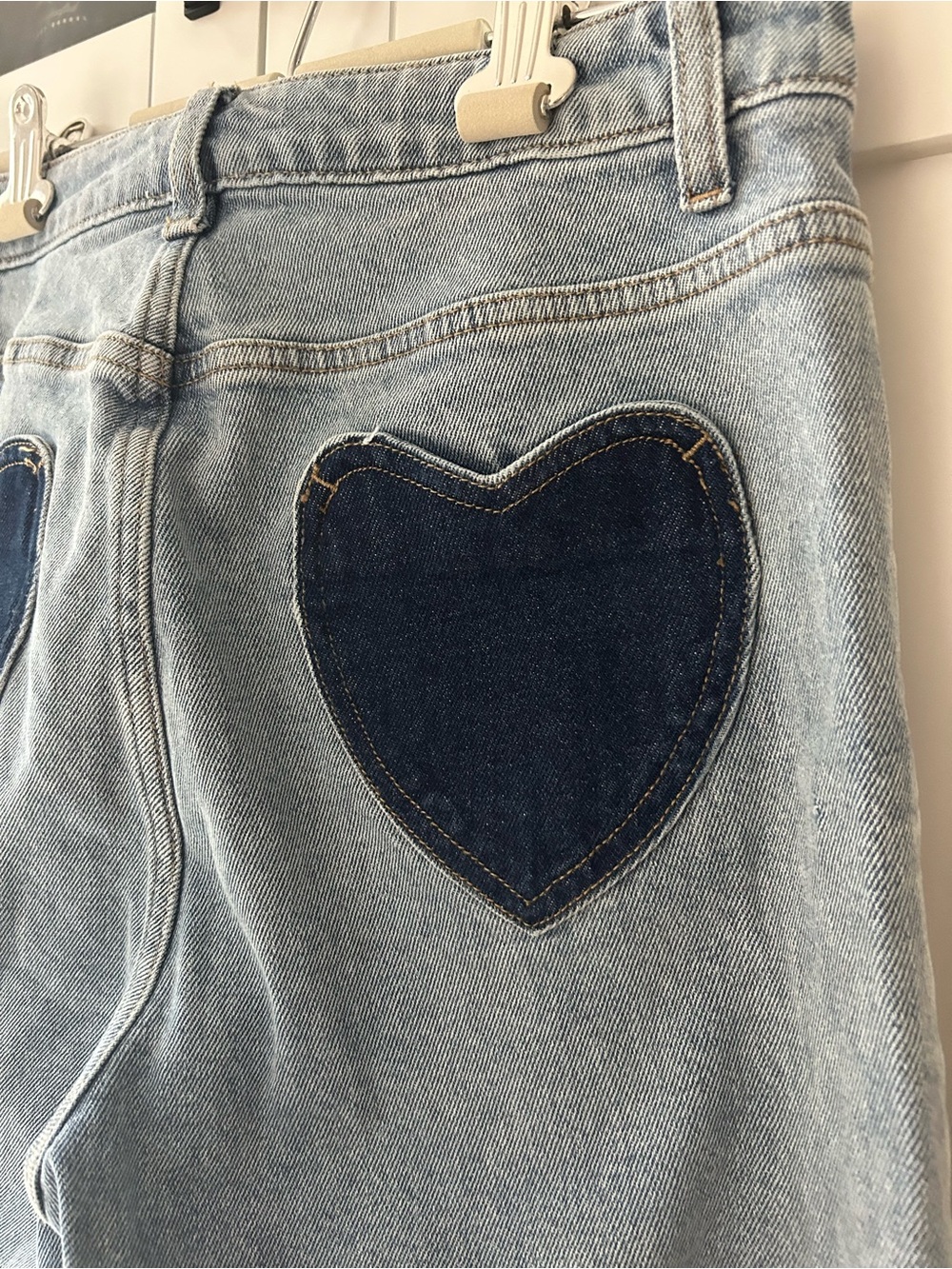 Easy Clothes Size 26 High-Waist Wide-Leg Heart Patch Jeans - Light Blue - Picture 8 of 8